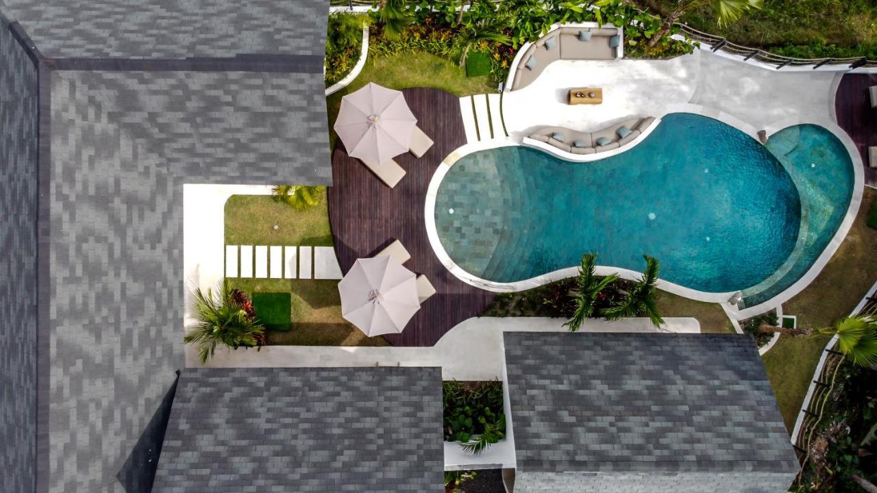 Villa Crystal Lagoon By Balisuperhost Убуд Экстерьер фото